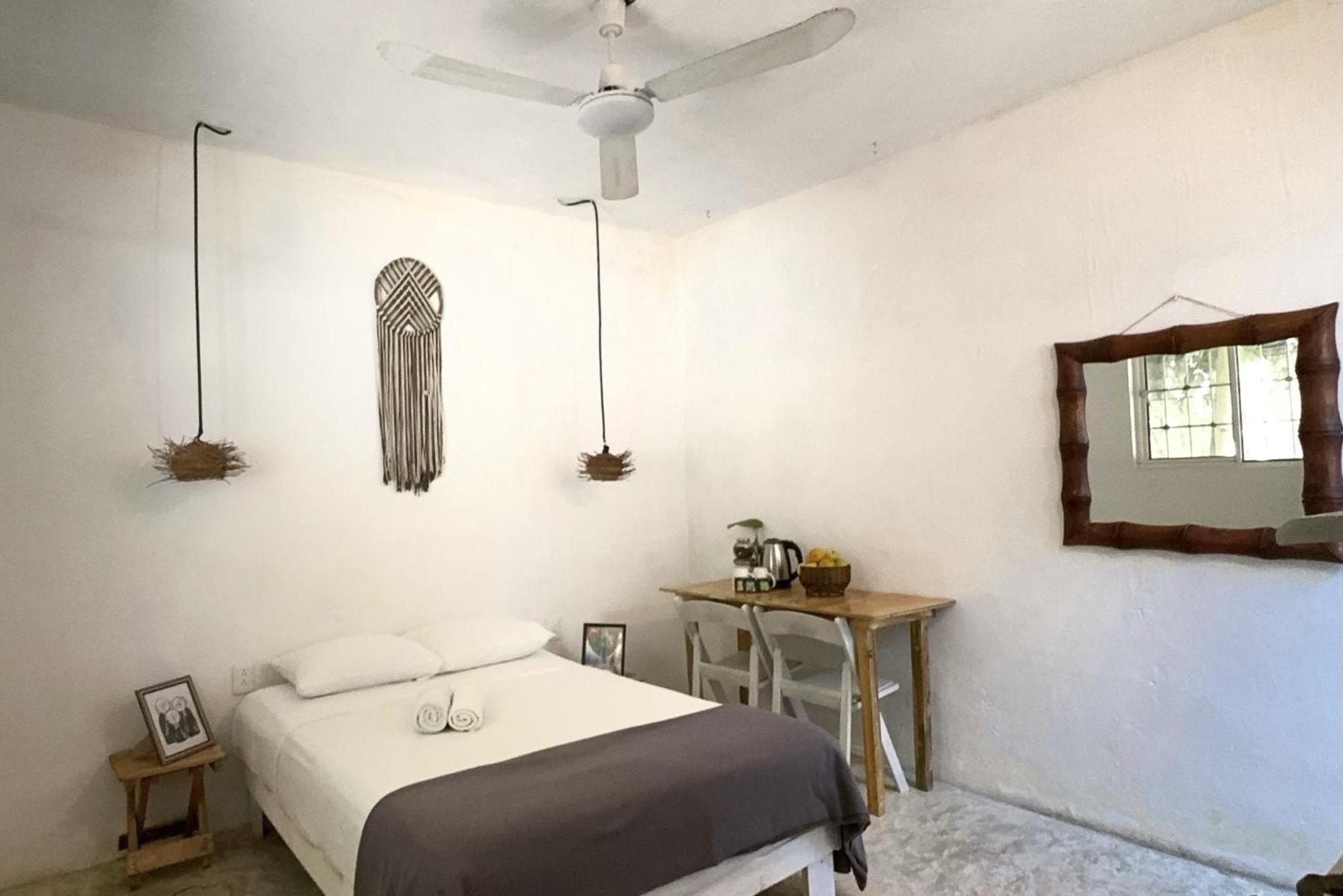 Hotel Selva Bacalar - Free Bike Rental Экстерьер фото